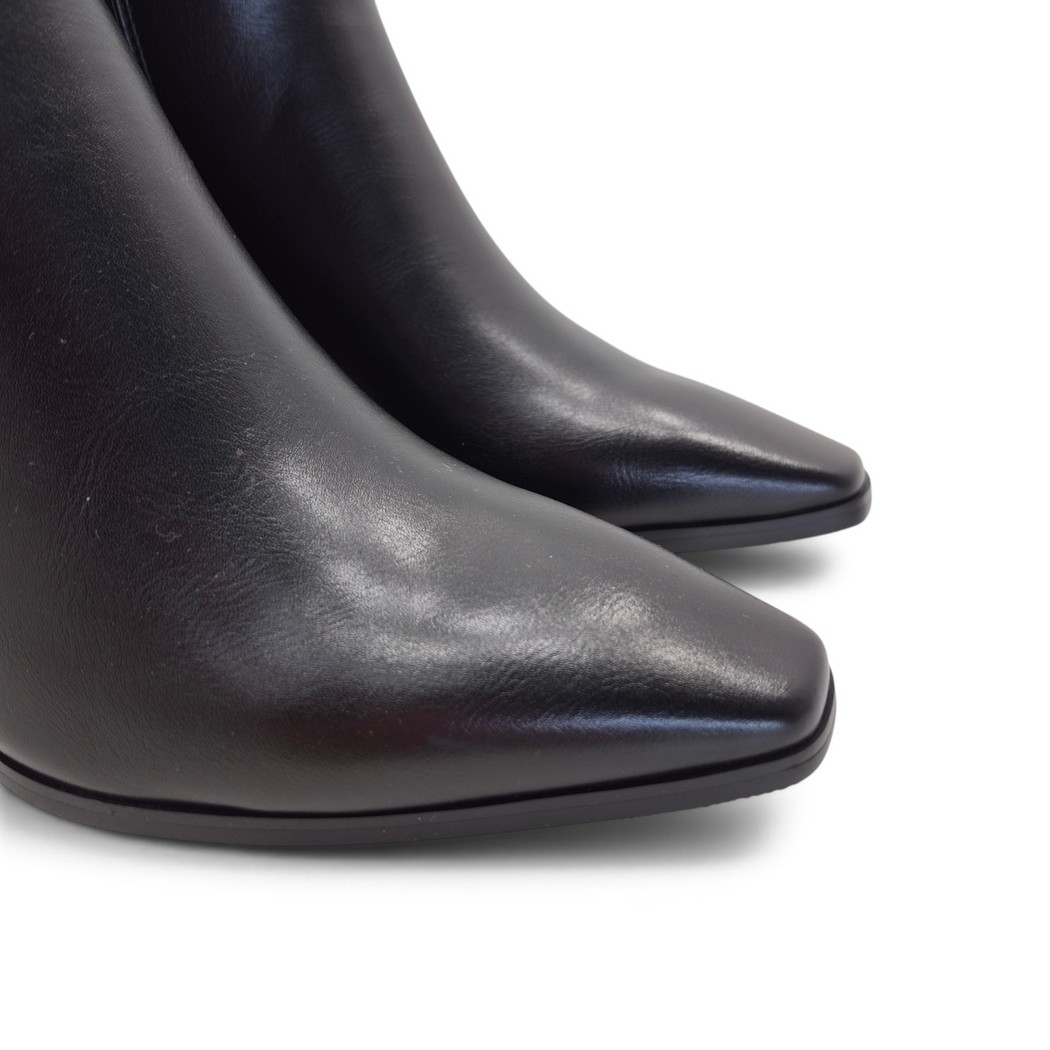 Aqua Flex 28-Duchess Noir