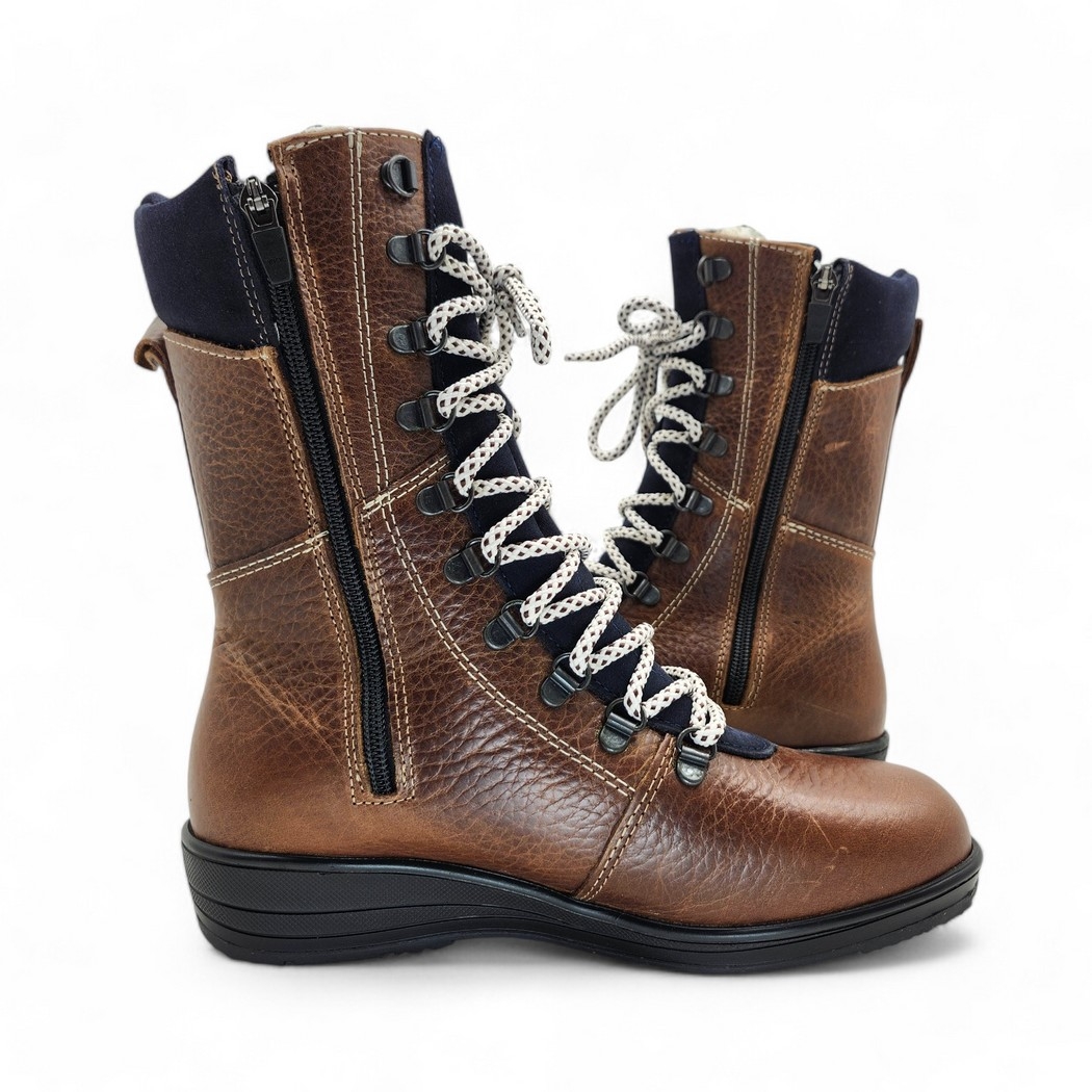Martino Banff Tan Navy Gr:6W