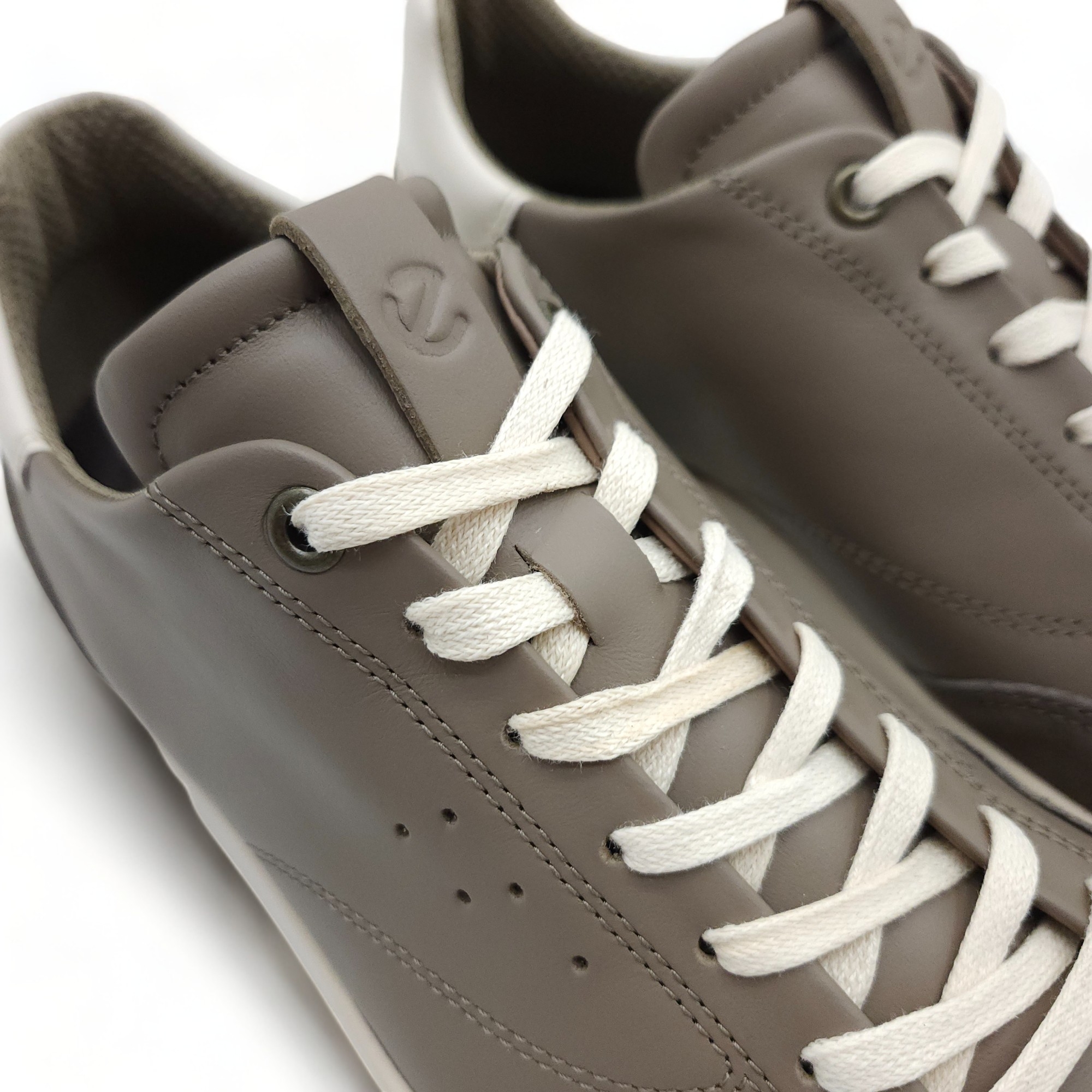 Ecco 521394 Street Lite Taupe[44]