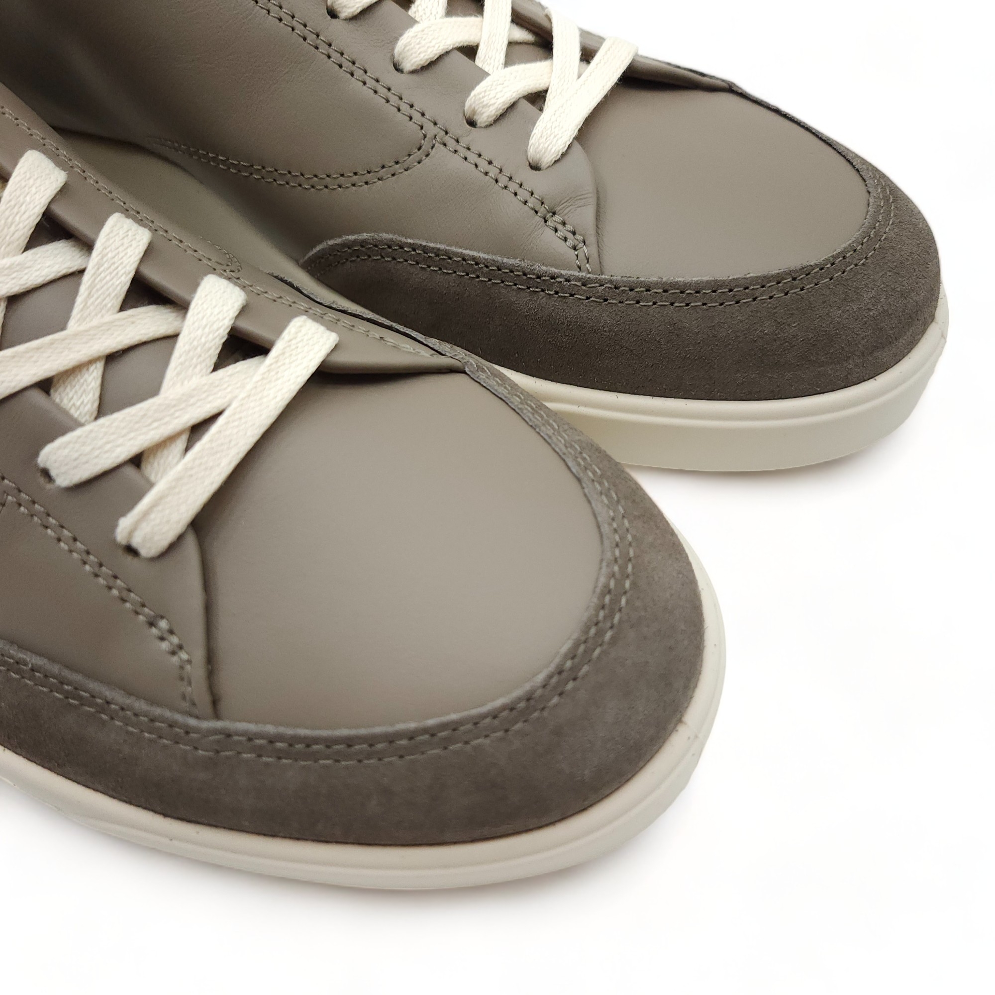 Ecco 521394 Street Lite Taupe[44]