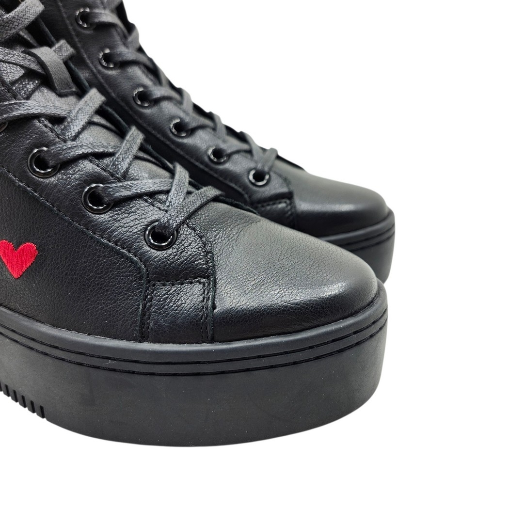 Minx 898-5B Queen Of Hearts