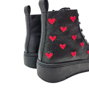 Minx 898-5B Queen Of Hearts
