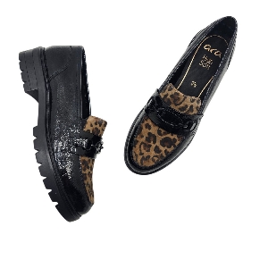 Ara 12-11219 Camelia Noir Patent