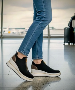 Michael Kors 43R6EMFP3D Emmy Wedge Zip Slip On Noir