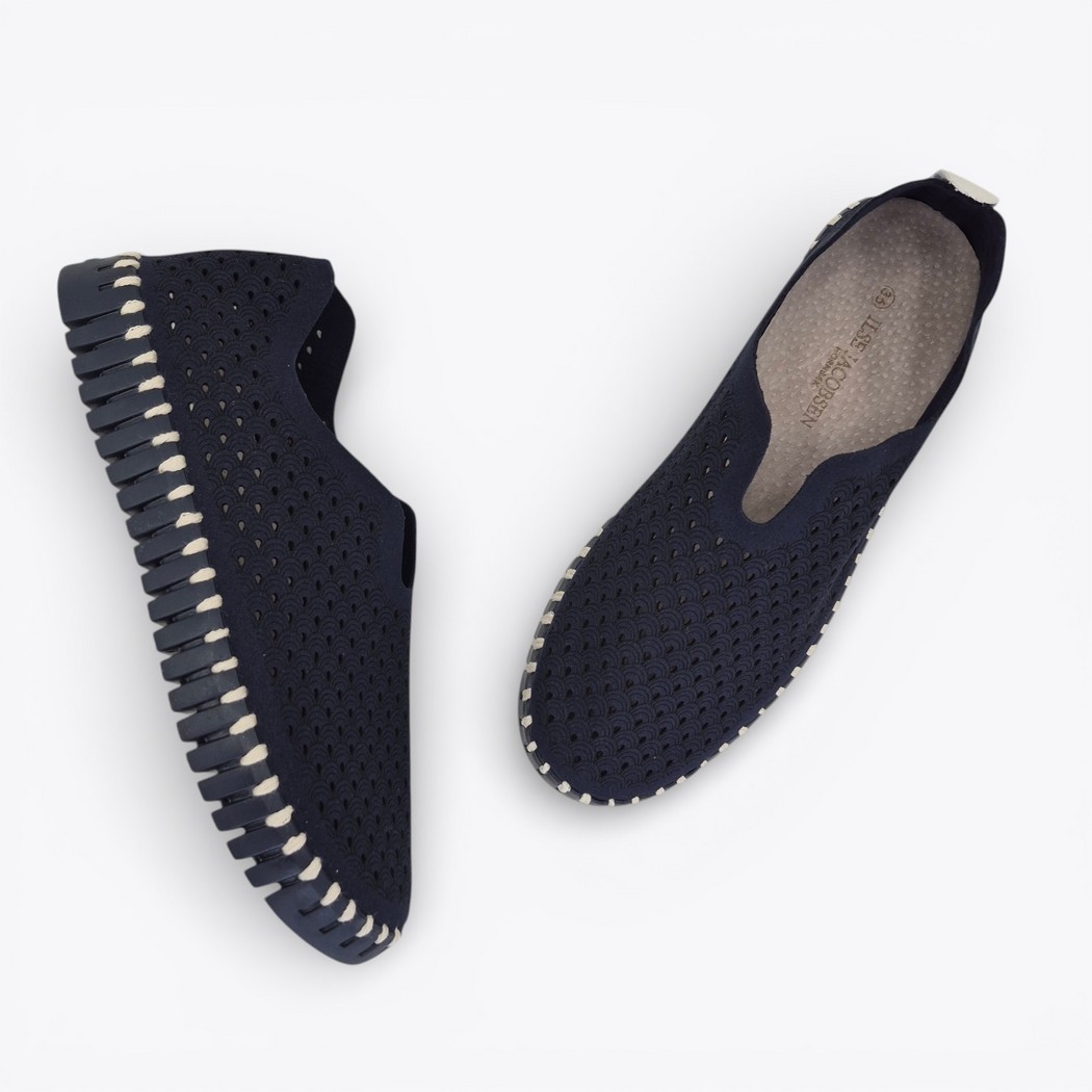 Isle Jacobsen Tulip 3977 Dark Indigo