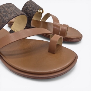 Michael Kors 40S4VEFS2L Vera Flat Thong Brun