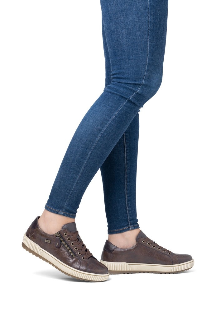 Remonte D0700-25